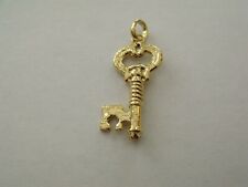 Pendentif cle key d'occasion  Paris XVII