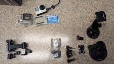 Câmera de Ação GoPro HERO4 - Prata, além de alguns acessórios de montagem comprar usado  Enviando para Brazil