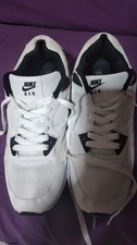 Scarpe ginnastica usato  Villafranca Sicula