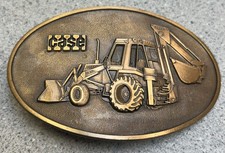 FIVELA DE CINTO VINTAGE 1980 "CASO 580D RETROESCAVADEIRA CARREGADEIRA" LATÃO SÓLIDO PUBLICIDADE comprar usado FIVELA DE CINTO VINTAGE 1980 "CASO 580D RETROESCAVADEIRA CARREGADEIRA" LATÃO SÓLIDO PUBLICIDADE comprar usado  Enviando para Brazil