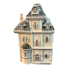 Vintage victorian house for sale  Manhattan