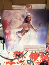 KATY PERRY AUTOGRAFADO "143" ÁLBUM DE VINIL ASSINADO LOJA VIRTUAL EXCLUSIVO PRATA LP, usado comprar usado KATY PERRY AUTOGRAFADO "143" ÁLBUM DE VINIL ASSINADO LOJA VIRTUAL EXCLUSIVO PRATA LP, usado comprar usado  Enviando para Brazil