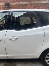 Vauxhall meriva door for sale  MANCHESTER
