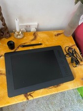 Wacom pth 651 for sale  LONDON