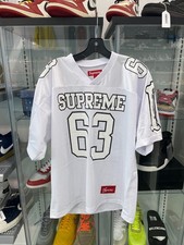 NOVO EM FOLHA Camiseta de Futebol Supreme Bones Branca TAMANHO S ENVIO RÁPIDO comprar usado NOVO EM FOLHA Camiseta de Futebol Supreme Bones Branca TAMANHO S ENVIO RÁPIDO comprar usado  Enviando para Brazil