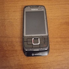 NOKIA E66 TELEFONO CELLULARE VINTAGE SI ACCENDE SCHERMO NERO PEZZI DI RICAMBIO O na sprzedaż  Wysyłka do Poland