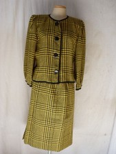 Tailleur jupe pierre d'occasion  Seyssel