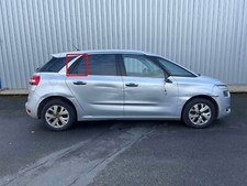 Enjoliveur porte ard d'occasion  Vouneuil-sous-Biard