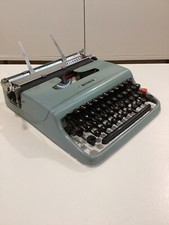 MÁQUINA DE ESCREVER OLIVETTI LETTERA 22. FONTE PICA GRANDE. LAYOUT ESPANHOL. 1950 IVREA ITÁLIA comprar usado  Enviando para Brazil