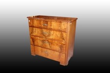 Cassettone stile biedermeier usato  Barletta