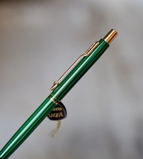 Magnifique rare stylo d'occasion  Paris IX