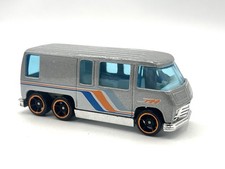 Hot wheels treasure d'occasion  Grisy-Suisnes
