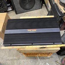 Amplificador Pyramid Gold Series #PB 701A construído na Coreia comprar usado Amplificador Pyramid Gold Series #PB 701A construído na Coreia comprar usado  Enviando para Brazil