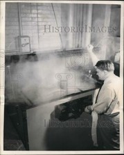 1950 Press Photo Westinghouse laboratório, caixa de poluição atmosférica névoa 20 anos itens de testes de intemperismo comprar usado  Enviando para Brazil