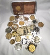 Lote de 25 itens exclusivos de medalhas e fichas de arte vintage coleção de propriedade TKL9 comprar usado  Enviando para Brazil