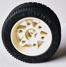Lego tires 2997 d'occasion  Expédié en Belgium