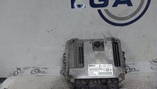 Calculateur moteur peugeot d'occasion  Sainte-Livrade-sur-Lot