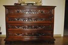 Cassettone legno noce usato  Trento