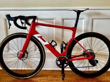 Strada team due for sale  Gallatin