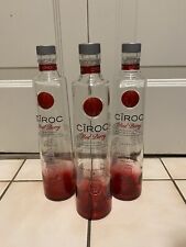 3 BOTELLAS VACÍAS DE VODKA CIROC RED BERRY 750 ML CON TAPAS MUY BONITAS LUCES ROJAS segunda mano  Embacar hacia Argentina