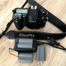 Fujifilm finepix pro usato  Spedire a Italy