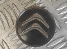 Cabochon centre roue d'occasion  Levroux