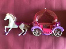 Carrosse cheval barbie d'occasion  Freneuse