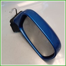 Specchietto retrovisore blu usato  Cona