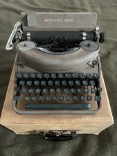 Machine écrire portable d'occasion  Toulon-