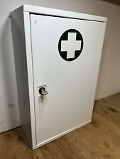 Armoire pharmacie murale d'occasion  Étival-Clairefontaine