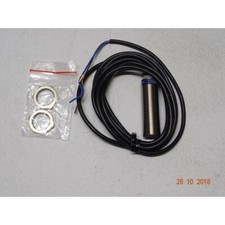 Xs618b1mbl2 sensore induttivo usato  Italia