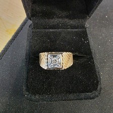Gent diamond solitaire for sale  Lawrence