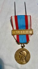 Médaille commémorative afriq d'occasion  Saint-Aubin-du-Cormier