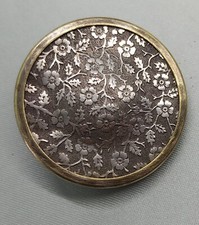 Rare grand bouton d'occasion  Cambremer