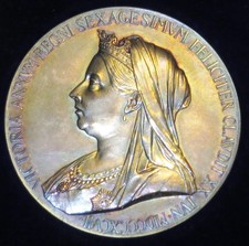 Usado, 1897 Queen Victoria Diamond Jubilee grande medalha de prata 56mm estojo original comprar usado Usado, 1897 Queen Victoria Diamond Jubilee grande medalha de prata 56mm estojo original comprar usado  Enviando para Brazil