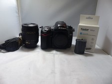SLR digital Nikon D600 24.3MP com lente zoom Nikon 28-200mm. Parece e funciona muito bem, usado comprar usado  Enviando para Brazil
