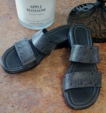 SANDÁLIAS SLIDE FEMININAS TIMBERLAND COMFORIA, PRETAS, COURO COSTURADO TAMANHO. 8 M novo sem caixa, usado comprar usado  Enviando para Brazil