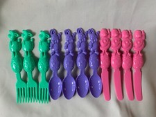 Utensílios de plástico 3D galinha cordeiro coelho ovos de Páscoa conjunto de 4 colheres faca 3 garfos comprar usado  Enviando para Brazil
