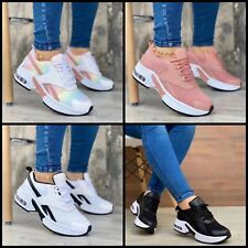 Sneakers femme chaussure d'occasion  La Roche-sur-Yon