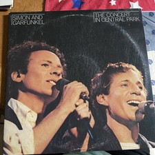 Simon and Garfunkel - The Concert in Central Park 1982 Vinyl LP w/Book comprar usado  Enviando para Brazil