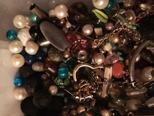 Variety beads loose for sale  Lewiston