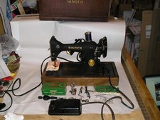 Vintage singer sewing for sale  Metamora