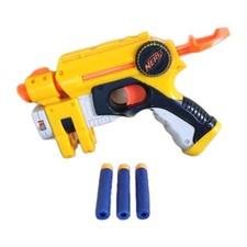 Pistolet nerf strike d'occasion  Pontvallain