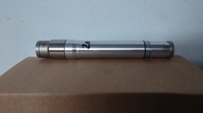 Chris king axle for sale  ALFRETON