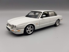 Autoart jaguar xjr d'occasion  Éragny