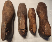 Lote primitivo vintage de 4 moldes elásticos de madeira feitos à mão para sapatos comprar usado Lote primitivo vintage de 4 moldes elásticos de madeira feitos à mão para sapatos comprar usado  Enviando para Brazil
