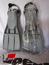 Barbatanas Apeks RK3 cinza tamanho super comprar usado  Enviando para Brazil