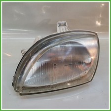 Faro proiettore anteriore usato  Cona