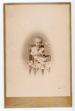 Photo cabinet child d'occasion  Expédié en Belgium