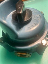 Legrand 45520 interrupteur d'occasion Legrand 45520 interrupteur d'occasion  Mimizan